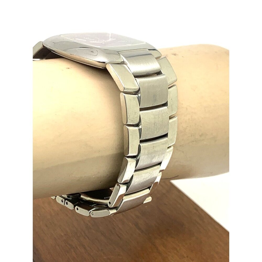 GUCCI Unisex Watch 8500M Swiss Quartz Gray Dial Silver Stainless Steel 34mm - Picture 12 of 14